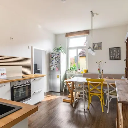 Apartment Grosse 4-zimmer Mit Burgblick, Kinder Wilkommen Nuremberg