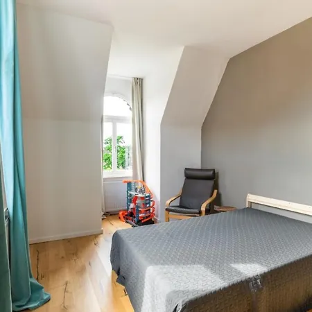 公寓 Grosse 4-zimmer Mit Burgblick, Kinder Wilkommen